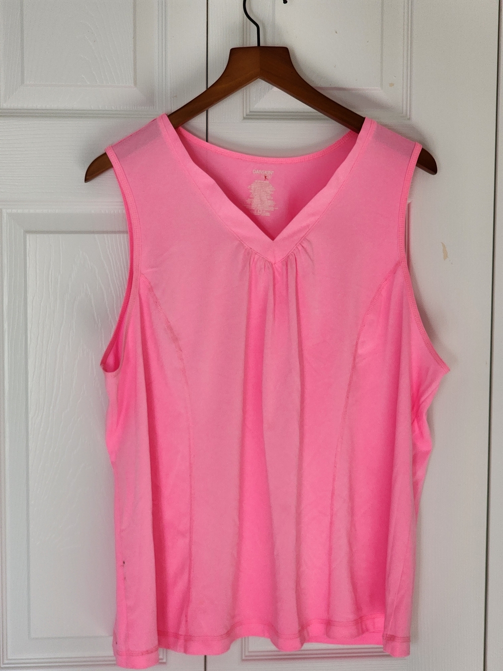 Danskin Neon Pink Sleeveless V-Neck Tank Top Plus Size 3X 22/24 - Picture 4 of 8